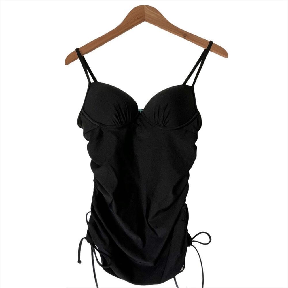 Assets by Sara Blakey Spanx swim top tankini